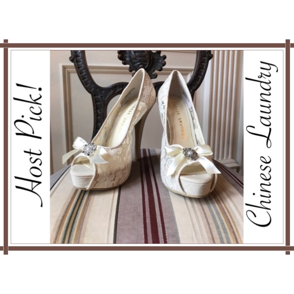 🎉HP🎉 NEW Chinese Laundry Lace Shoes Sz 6M